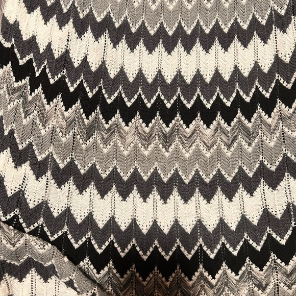 Victoria's Secret Black and White Resort Halter Maxi Dress - Picture 6 of 7